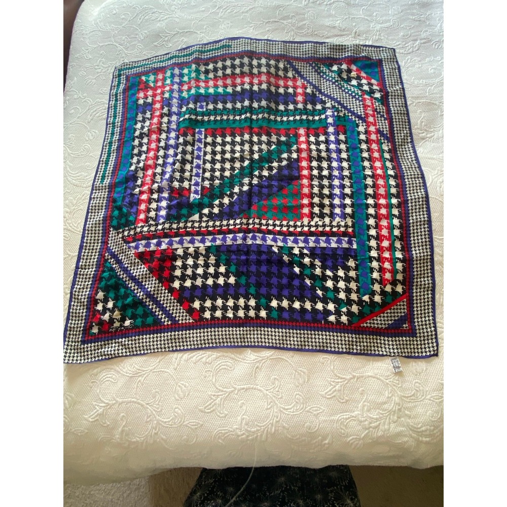 Oscar de la Renta MultiColor Vtg Houndstooth Silk Scarf 30" Square Tie